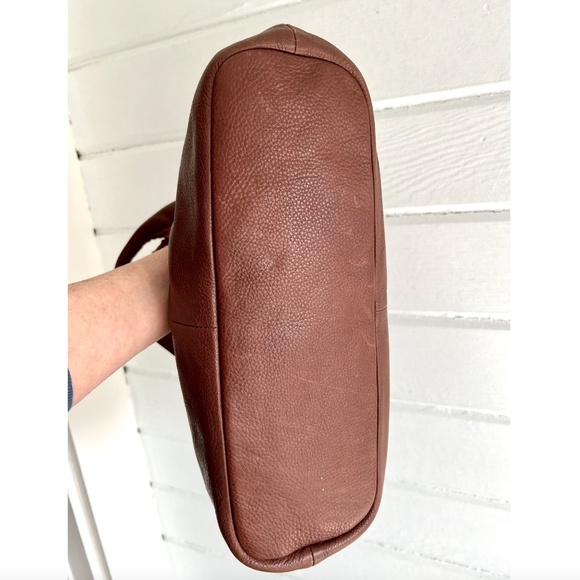 Vintage BANANA REPUBLIC Genuine Leather Bag in Brown - Great Condition! - Picture 4 of 11